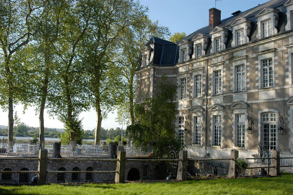 Grand Hotel De L'Abbaye Боженси Екстериор снимка